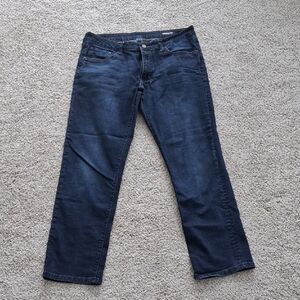 Izod Men's Dark Blue Straight Jeans